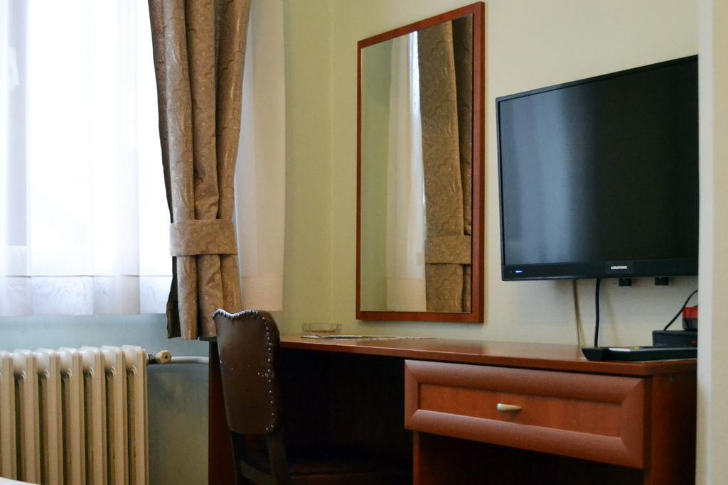 Ada Hotel サラエヴォ エクステリア 写真